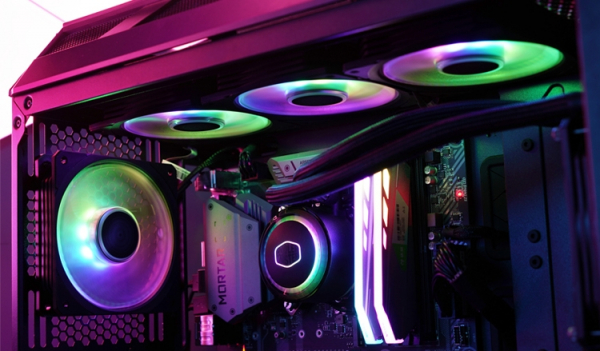 В квадрате: новый вентилятор охлаждения Cooler Master MasterFan SF120R ARGB