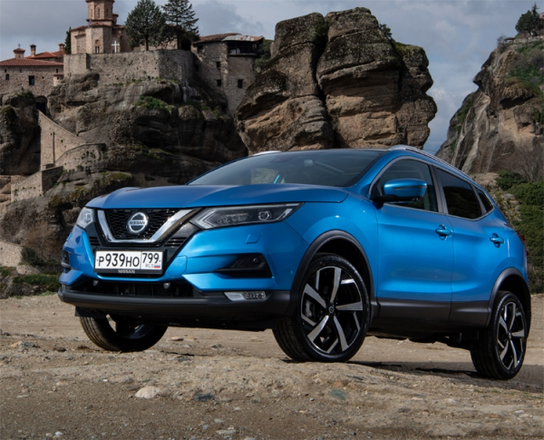 Новый кроссовер Nissan Qashqai выходит в России по цене от 1 290 000 рублей