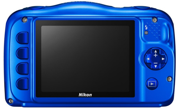 Фотокамера Nikon Coolpix W150 не боится воды, пыли и падений