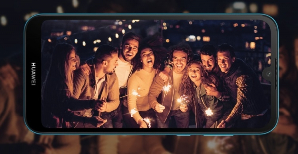 Смартфон среднего уровня Huawei Y5 (2019) с чипом Helio A22 представлен официально