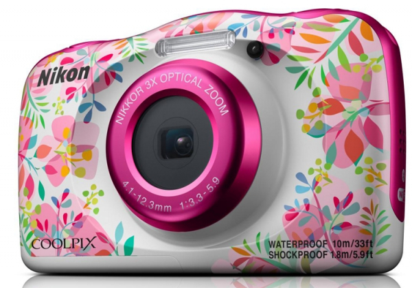 Фотокамера Nikon Coolpix W150 не боится воды, пыли и падений