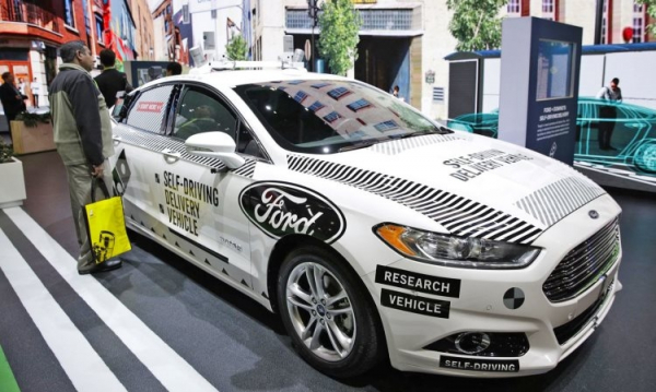 Генеральный директор Ford считает, что компания переоценила автомобили с автономным управлением