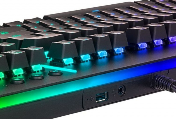 Thermaltake Level 20 RGB Razer Green: игровая механическая клавиатура с обилием подсветки