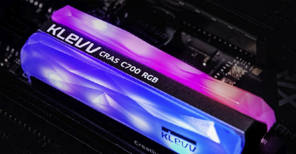 KLEVV CRAS C700 RGB: накопители NVMe M.2 SSD с эффектной подсветкой