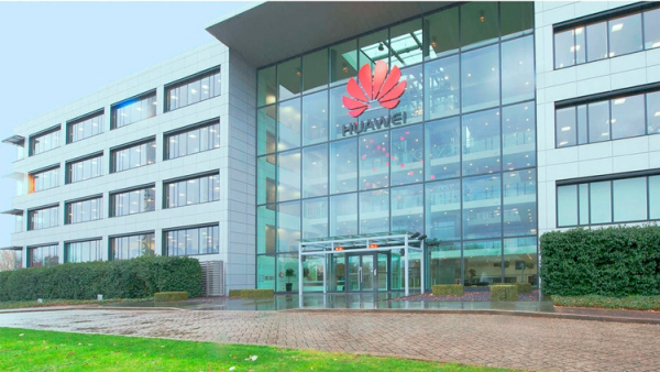 Huawei начала готовиться к худшему ещё в конце прошлого года, запасов хватит до конца 2019 г