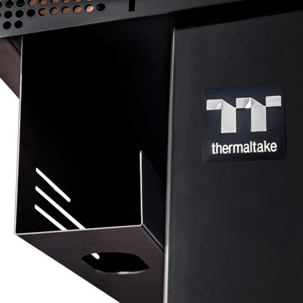 Thermaltake Level 20 RGB BattleStation: компьютерный стол с подсветкой за $1200