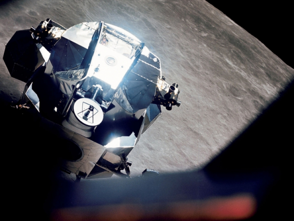 Астрономы на 98 % уверены, что нашли потерянный лунный модуль «Snoopy» миссии Apollo 10