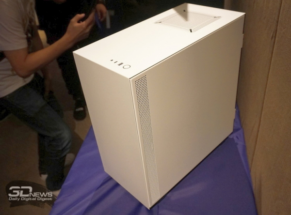 Computex 2019: NZXT обновила корпуса H-серии, добавив USB Type-C и улучшив контроллер подсветки