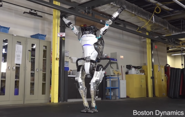 Робот Atlas от Boston Dynamics научился выполнять впечатляющие трюки
