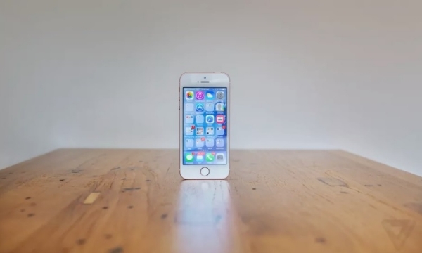 Apple может выпустить преемника iPhone SE в 2020 году