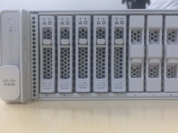 Анбоксинг стоечного сервера Cisco UCS C240 M5