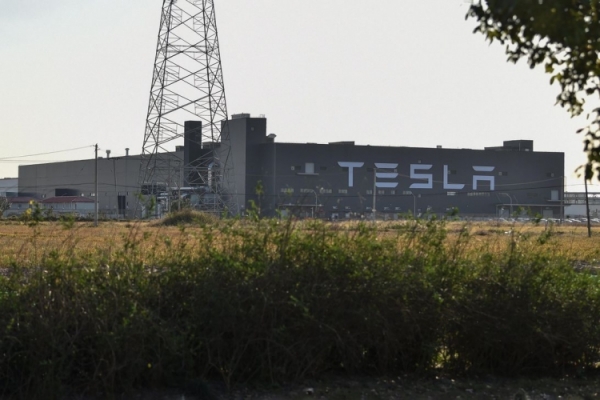 Tesla получила разрешение на массовое производство электромобилей в Китае