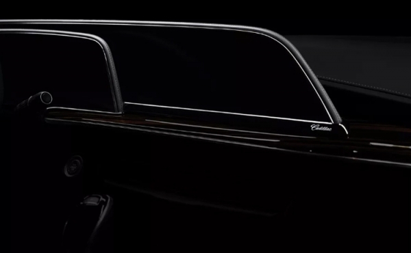 Новый Cadillac Escalade впервые в мире получит огромный изогнутый OLED-дисплей