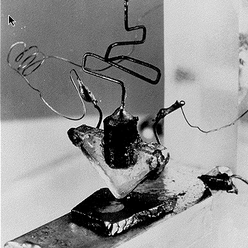 История транзистора, часть 2: из горнила войны