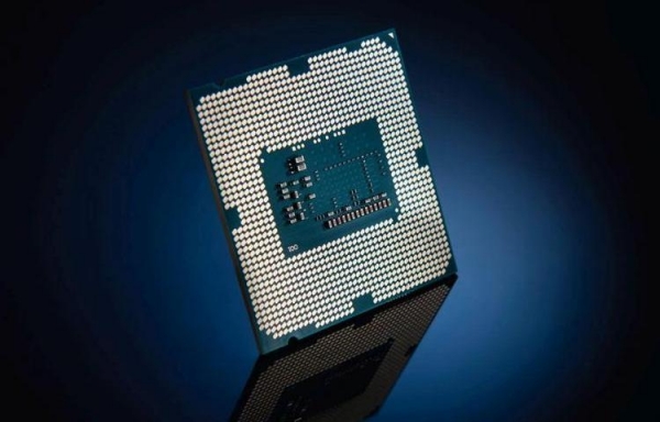 Intel Core i9-10900K действительно сможет автоматически разгоняться выше 5 ГГц