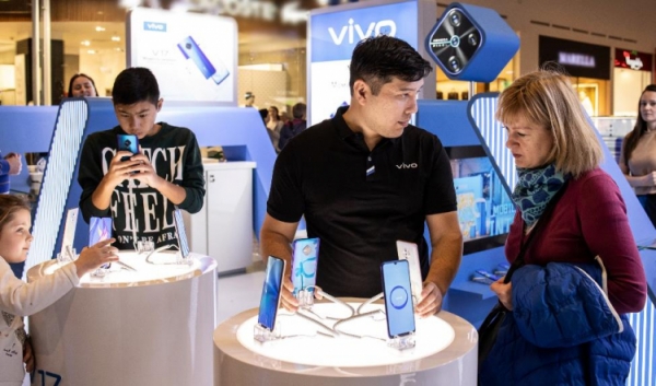 Vivo начала предустановку российского ПО на свои смартфоны