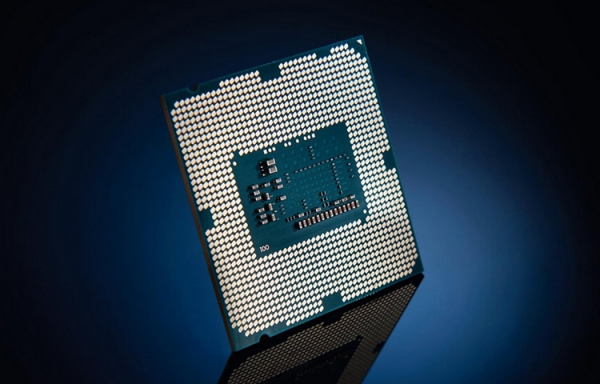 Intel представит 10-ядерные Comet Lake-S для десктопов в конце апреля