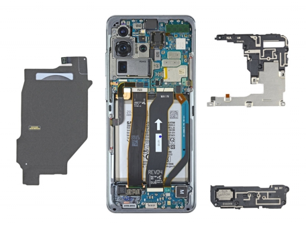 Вскрытие Samsung Galaxy S20 Ultra: ремонт дисплея обернётся заменой половины смартфона