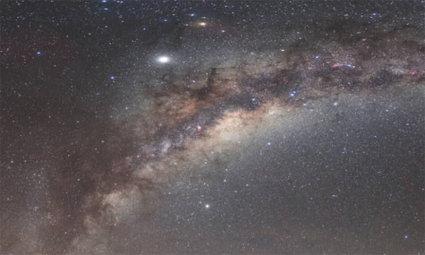 Фото дня: Млечный Путь в районе Чрезвычайно Большого Телескопа