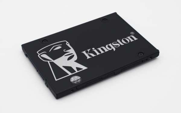 Kingston KC600 512GB: твердотельная ракета