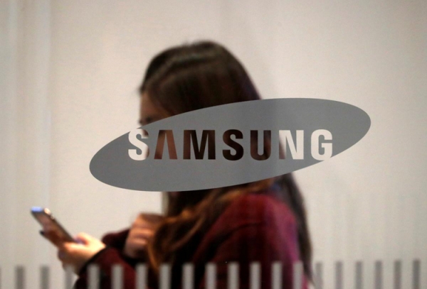 В бюджетные смартфоны Samsung могут вернуться съёмные аккумуляторы