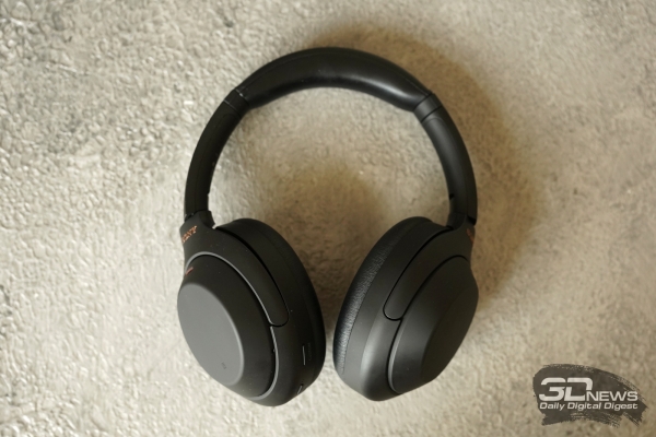 Новая статья: Обзор Sony WH-1000XM4: наушники, которые вас слушают