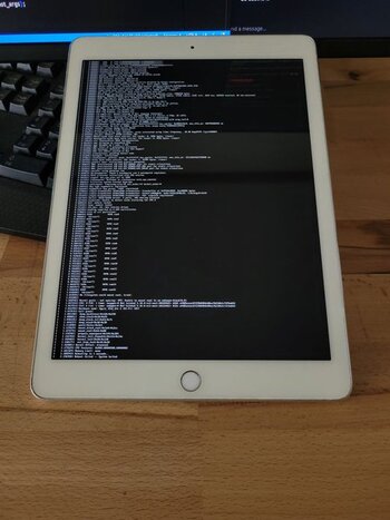 Linux портируют для планшетов Apple iPad на чипах A7 и A8