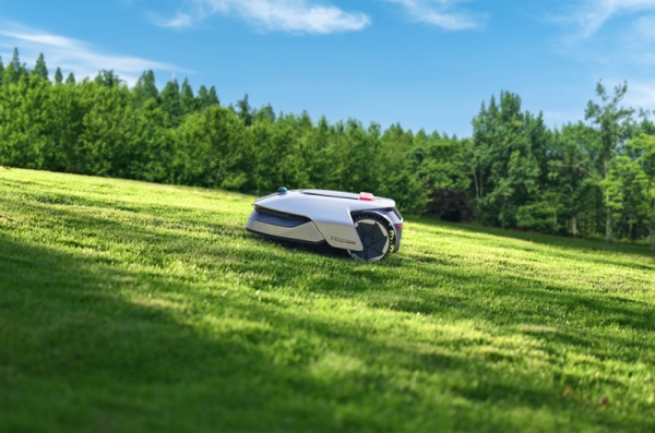 Dreame выпустила робота-газонокосилку Roboticmower A1 для автоматического ухода за газоном