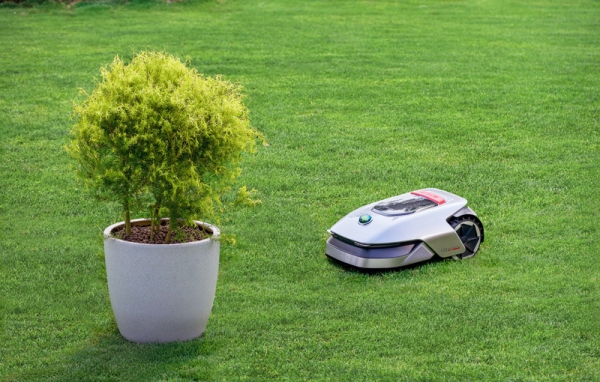 Dreame выпустила робота-газонокосилку Roboticmower A1 для автоматического ухода за газоном