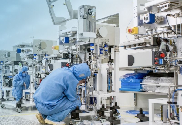 Уже три компании из Китая пробились в топ-20 крупнейших поставщиков оборудования для выпуска чипов