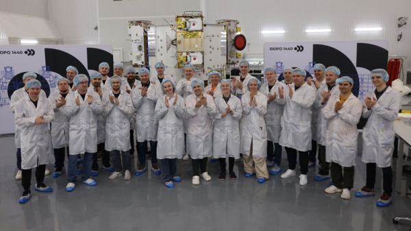 День рождения «российского Starlink»: в космос запущена первая партия спутников «Рассвет»