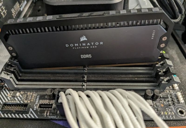 Нет худа без добра: дефицит памяти из-за ИИ заставил разработчиков оптимизировать игры