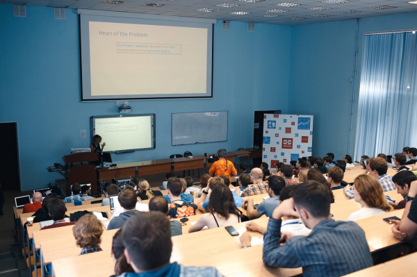 «Запрос назрел»: Алексей Федоров о новой конференции по распределённым системам